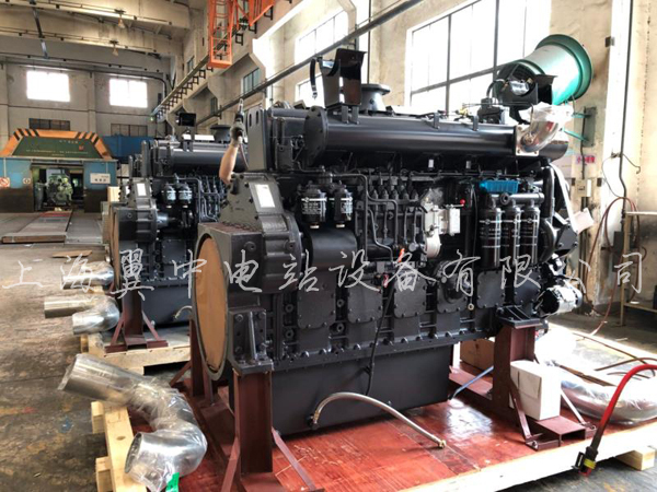 柴油機(jī)照片 柴油機(jī)照片