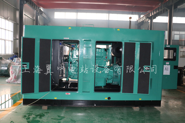 300kw康明斯靜音柴油發(fā)電機(jī)組